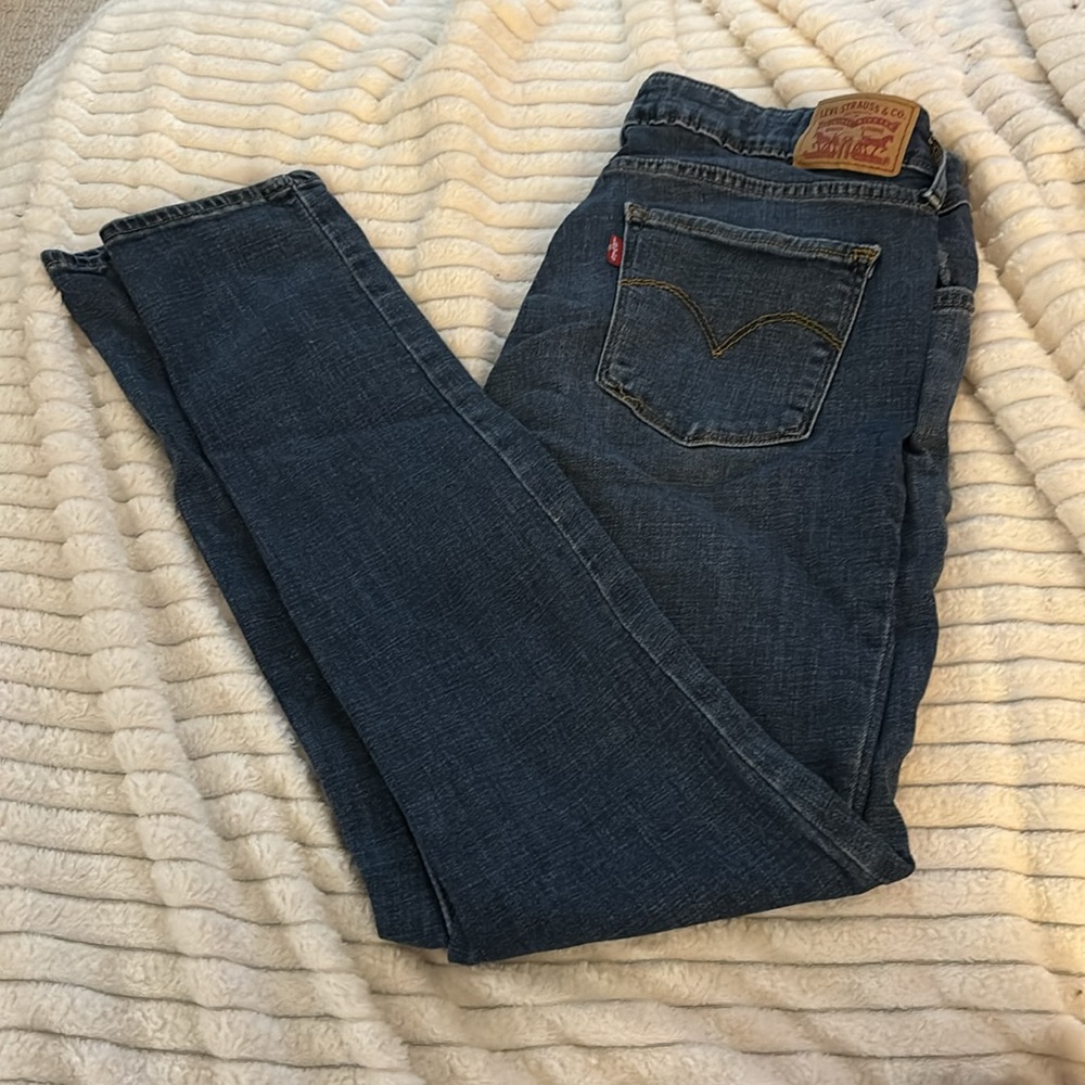Levi’s skinny jeans